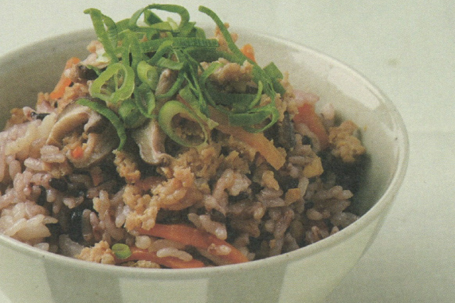 肉みその雑穀炊き込みご飯